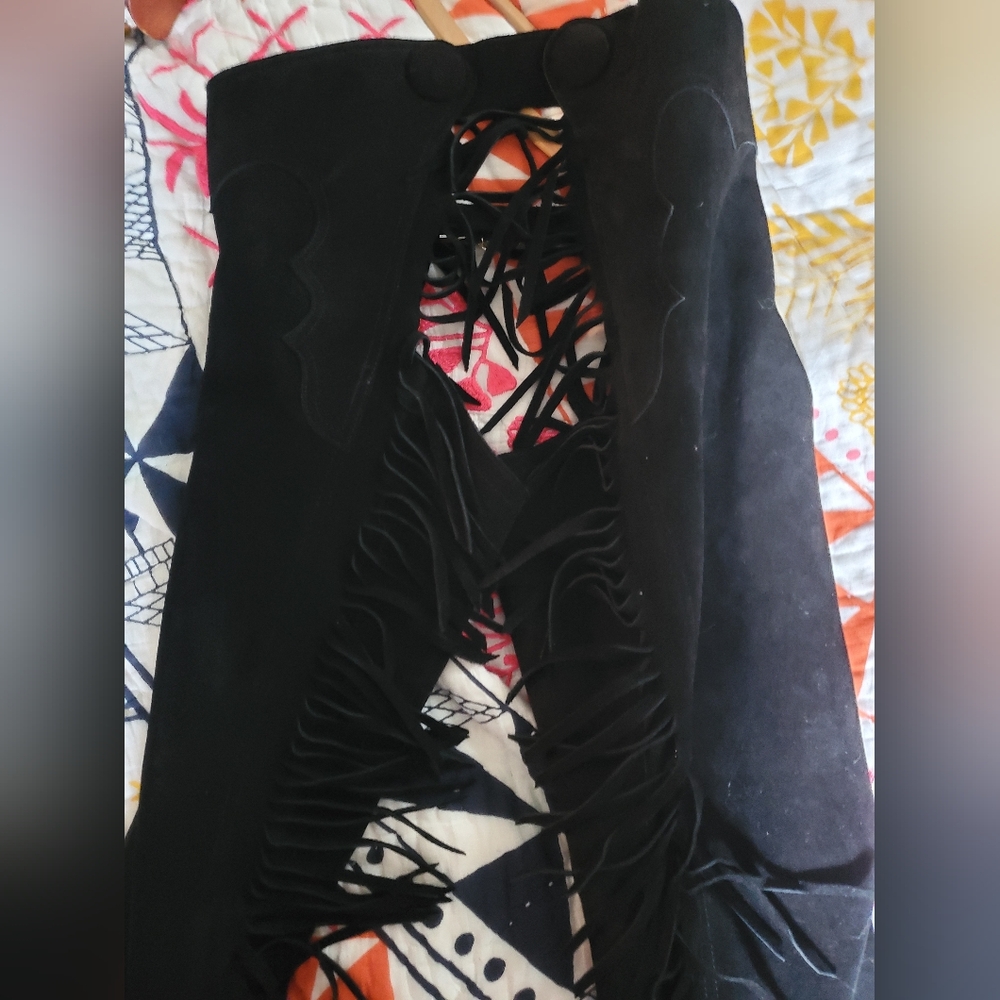 Absolutely Amazing " Hobby Horse" Black Suede Fringed Western Riding Chaps. - Picture 6 of 9
